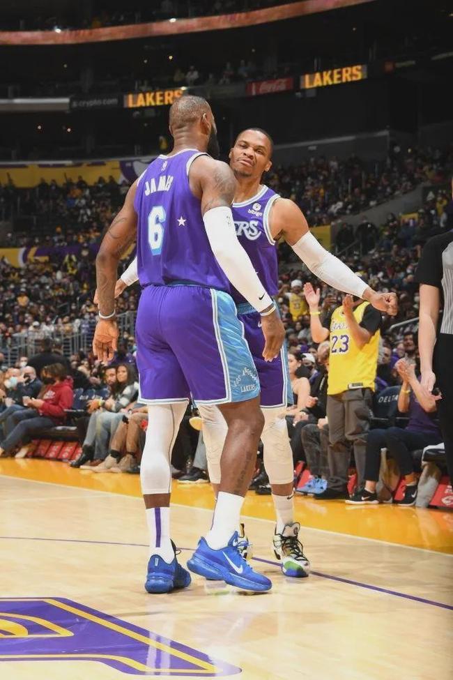 熊本深红vs甲府风林首发：田中雄大、神代庆人先发（熊本深红对阵甲府风林首发公布：田中雄大、神代庆人入列）