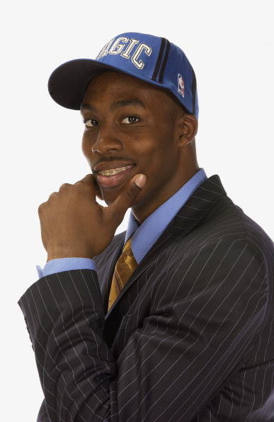 图片报：尤文和费内巴切想冬窗签磁卡，但球员不考虑提前离队（图片报：尤文、费内巴切欲冬窗引进磁卡，但球员无意提前离队）