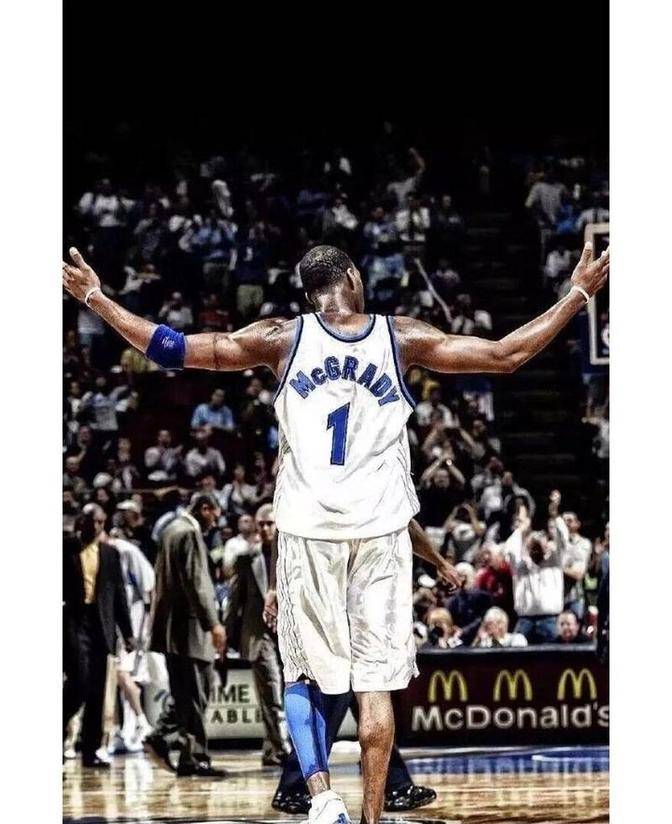 穆勒：留胡子是想尝试不同的造型，队友们很喜欢我的络腮胡（穆勒：为尝试新造型选择蓄须，队友们都挺喜欢我的络腮胡）