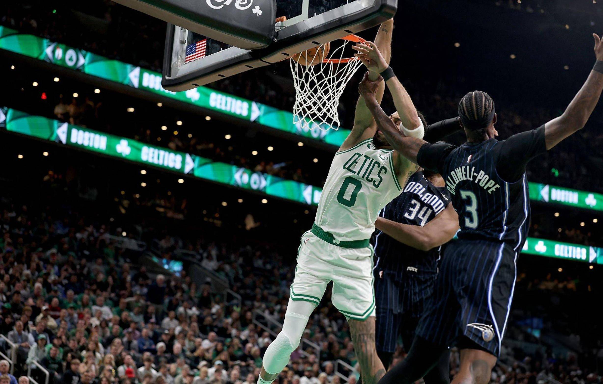 基耶萨：我不介意别人吃菠萝披萨，但我觉得它味道糟透了（基耶萨：不介意别人吃菠萝披萨，但我觉得真难吃）