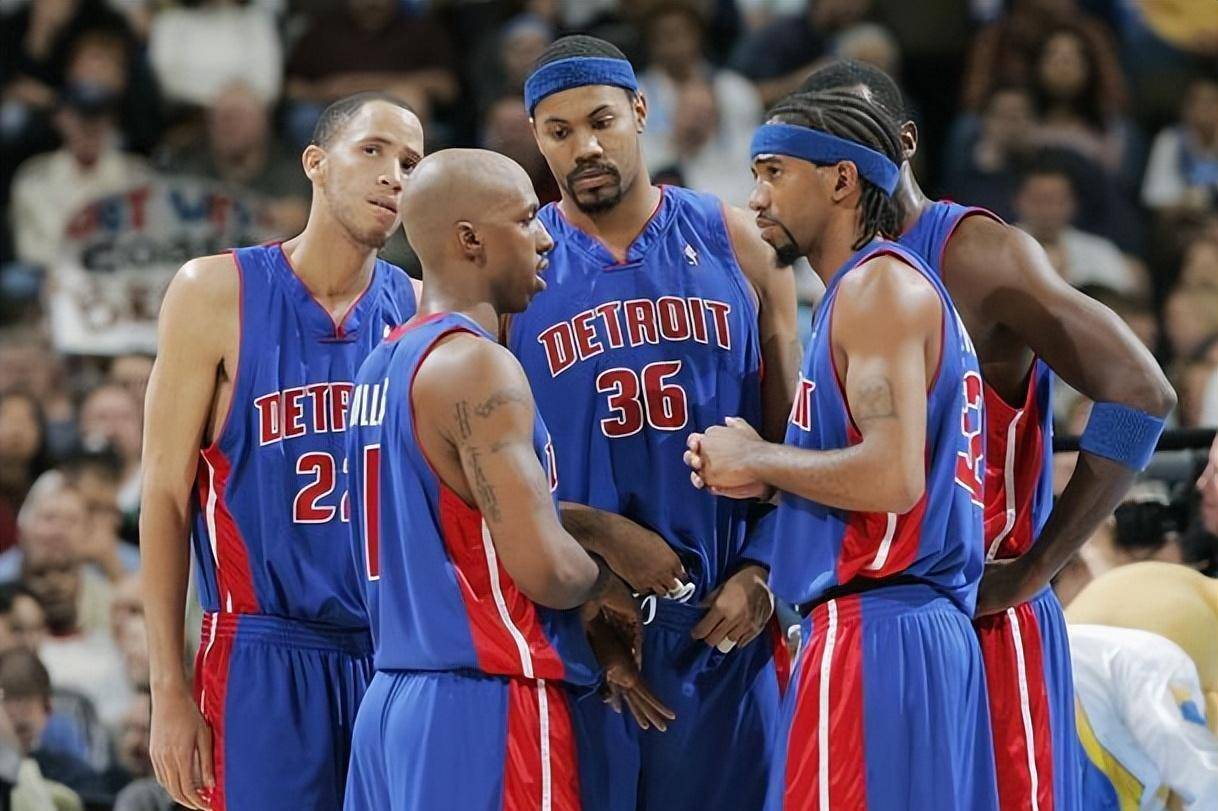 刘建宏：邵佳一已经表现出了一个现代教练的风度和气质（刘建宏：邵佳一已展现出现代教练的风范与气质）