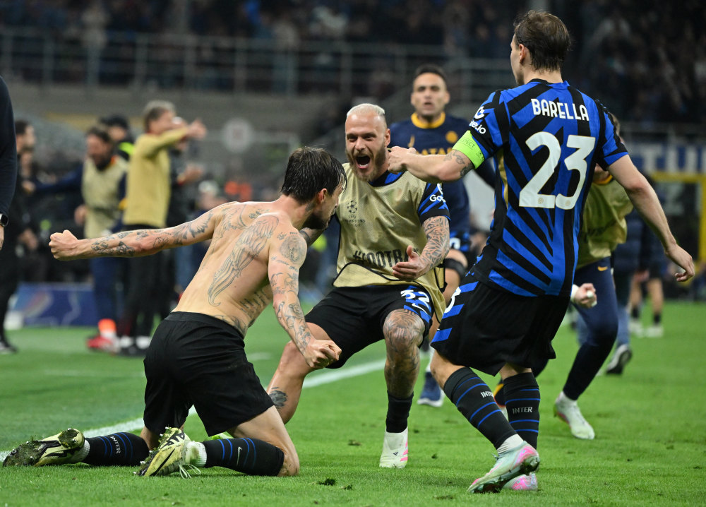 真是苦命鸳鸯...曼联0-1埃弗顿Man Utd...（红魔再吞苦果：曼联0-1不敌埃弗顿）